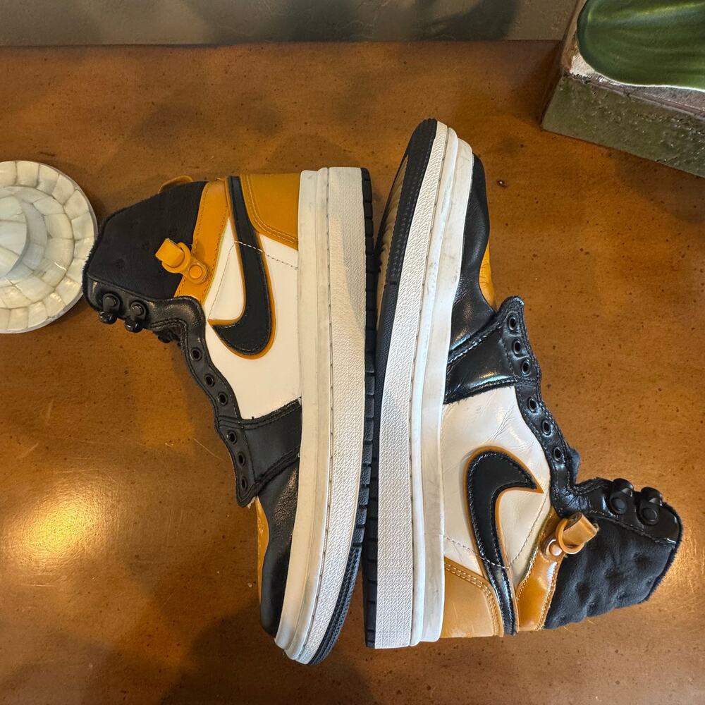 Air Jordan 1 Acclimate Black Chutney Women’s 9 DC7723-701 - Picture 6 of 13